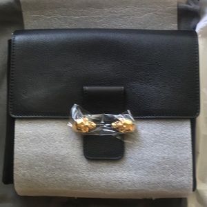Alexander McQueen Twin Skull BRAND NEW Bag Black!